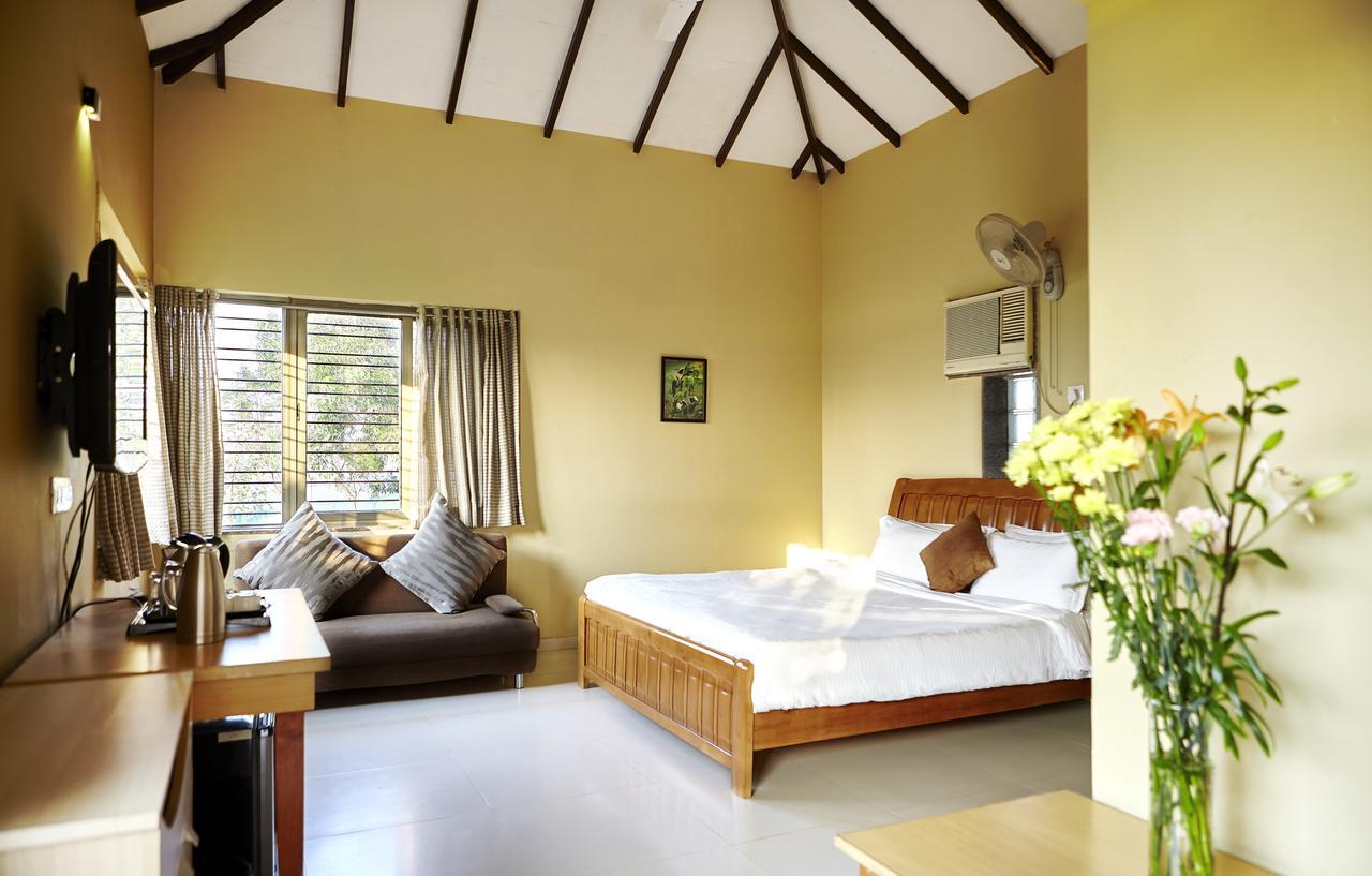 Savana Lake Resort Nashik Zewnętrze zdjęcie