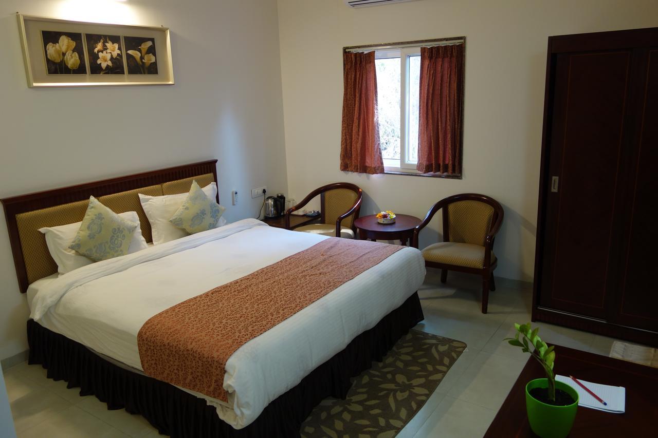 Savana Lake Resort Nashik Zewnętrze zdjęcie
